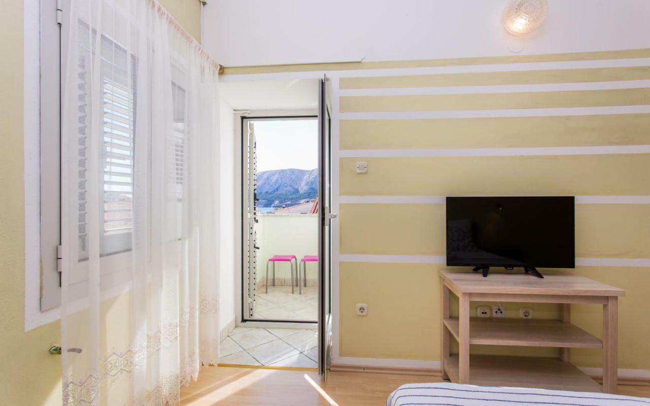 Apartments Luka Baska  Exterior photo