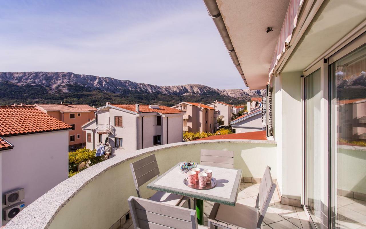 Apartments Luka Baska  Exterior photo